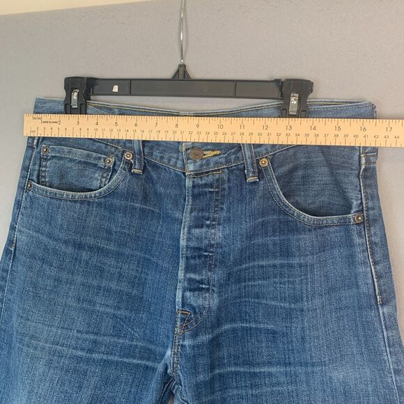 Levi’s 501 Original Fit Men’s Jeans Blue Denim Straight Leg Button Fly 34x32 - Picture 10 of 11